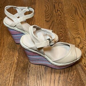 SBICCA OF CALIFORNIA women’s size 6 wedge heel